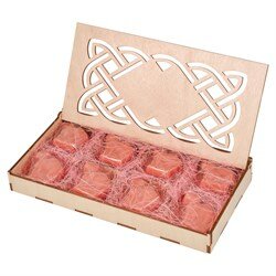 Конфеты из верблюжьего молока в шкатулке - Розовый шоколад Limited Edition- 8 шт